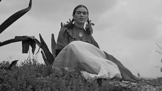 Transformação de sofrimento pessoal em arte fez com que obra de Frida Kahlo se tornasse referência em todo mundo 